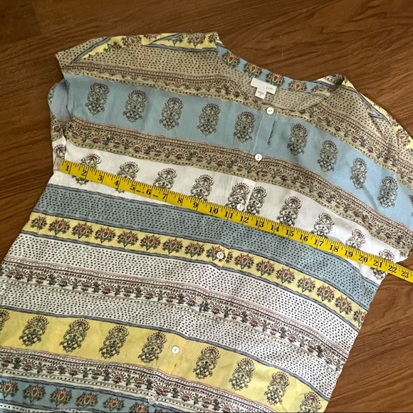 💥SOLD💥 J. Jill Multicolor Floral Print Button Down Top. Women’s size Medium - Picture 9 of 12